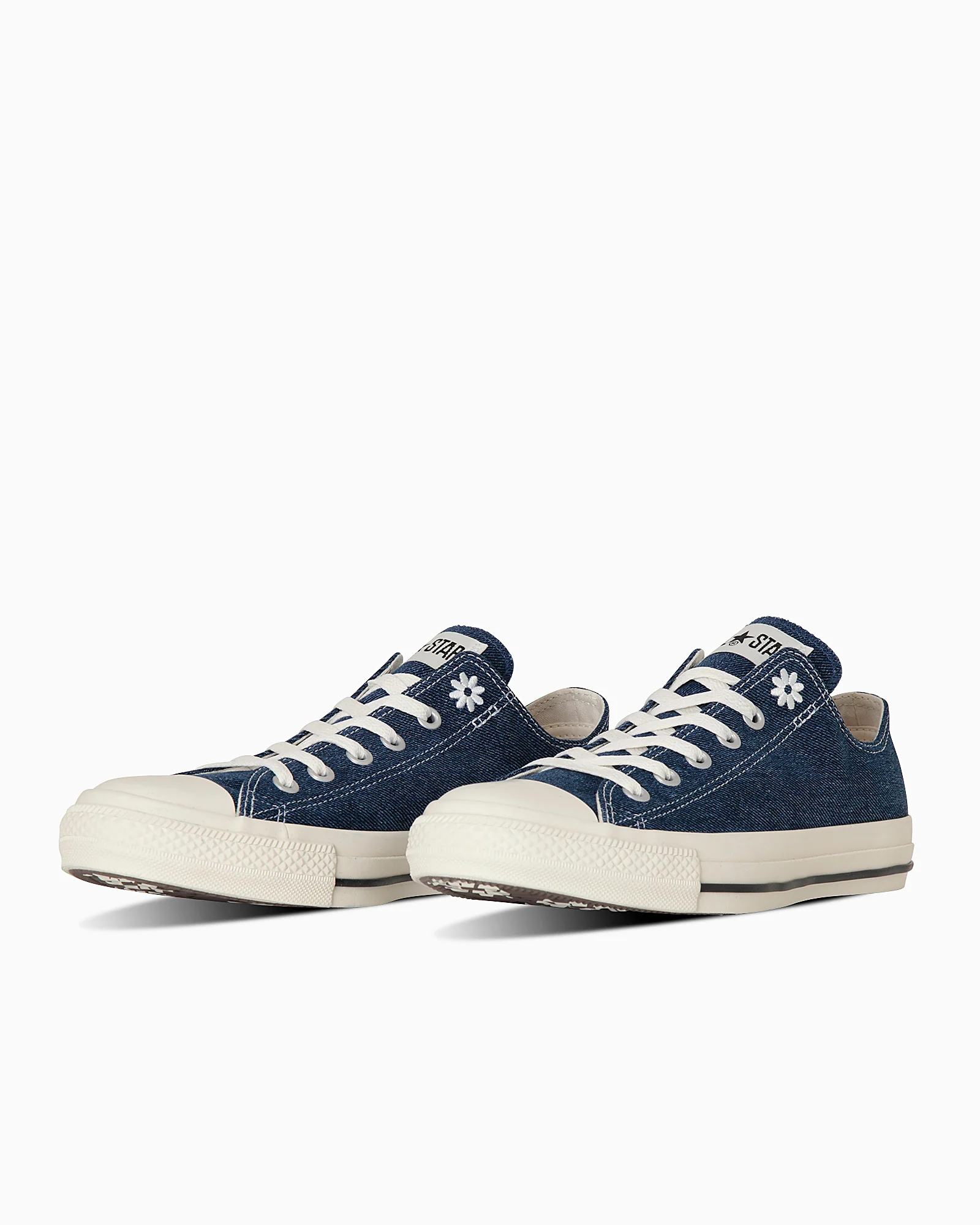 ALL STAR DAISIES DM OX - Image 2
