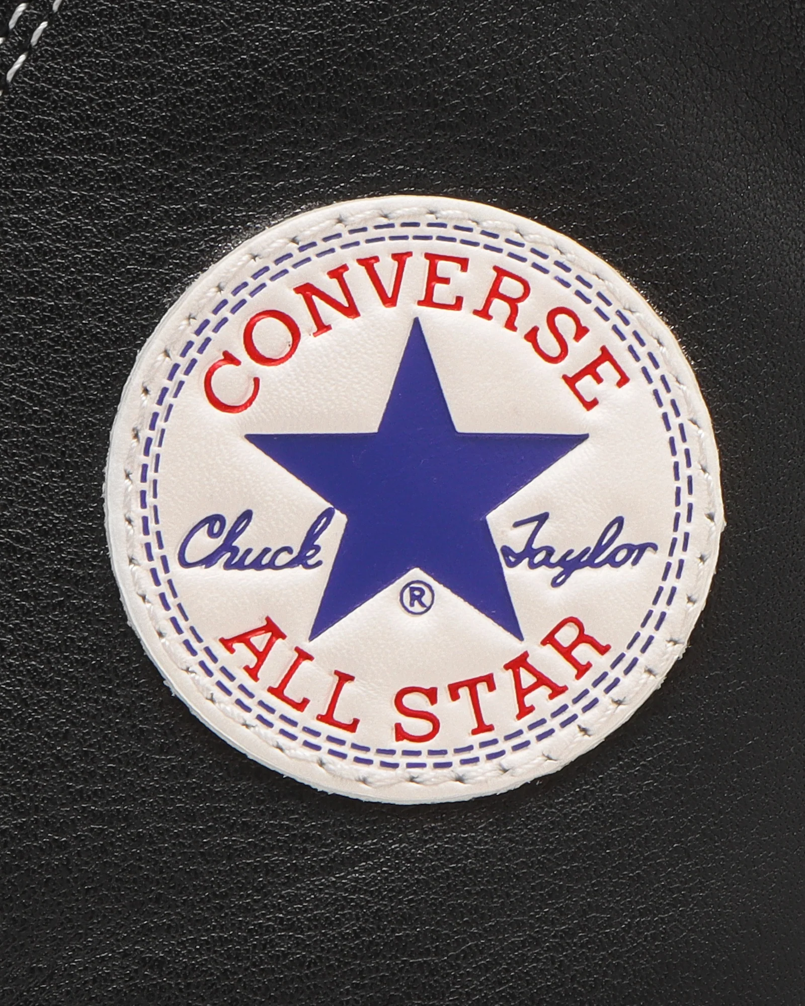 CHUCK TAYLOR LEATHER HI - Image 9