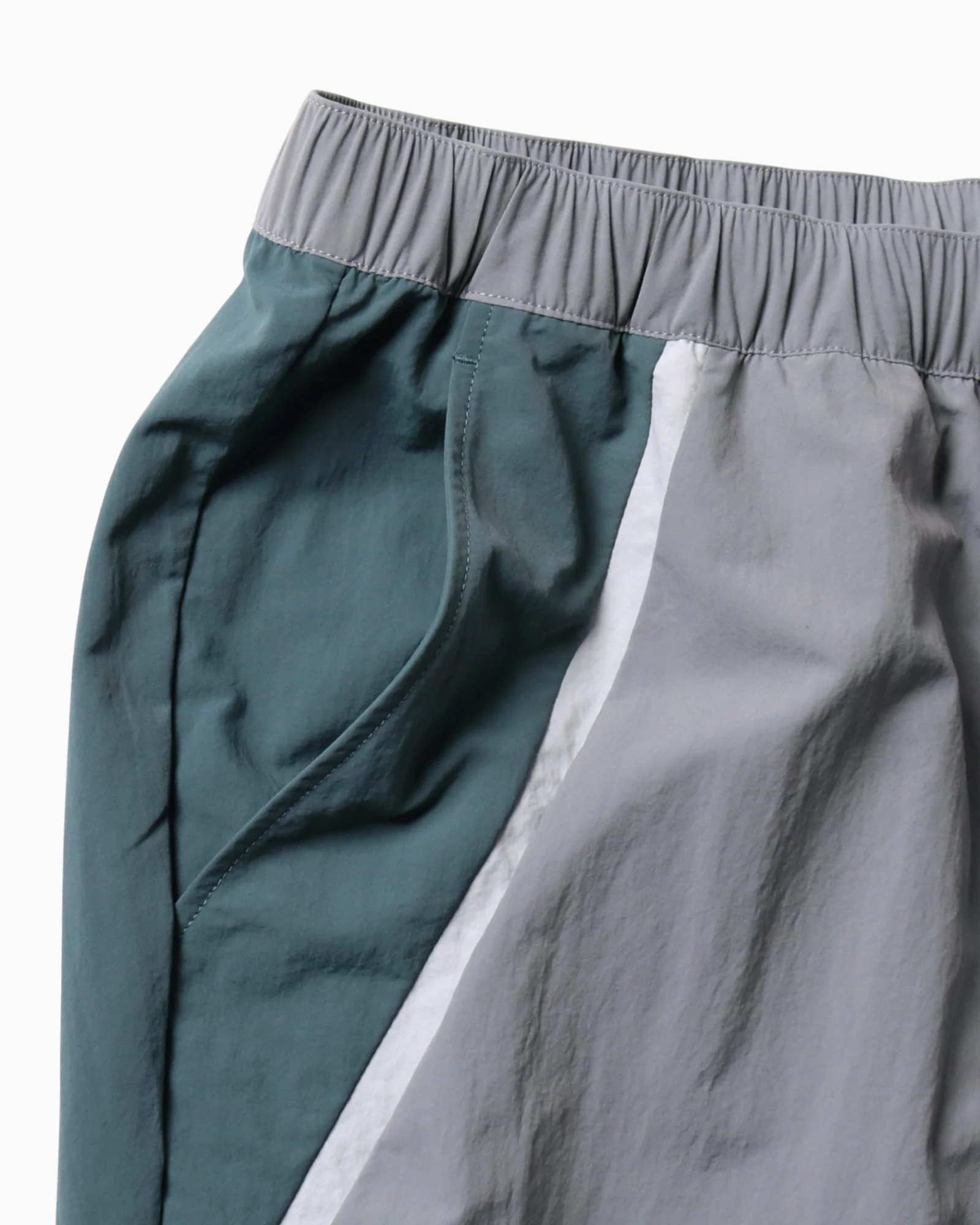 COLOR BLOCK WOVEN PANTS - Image 8
