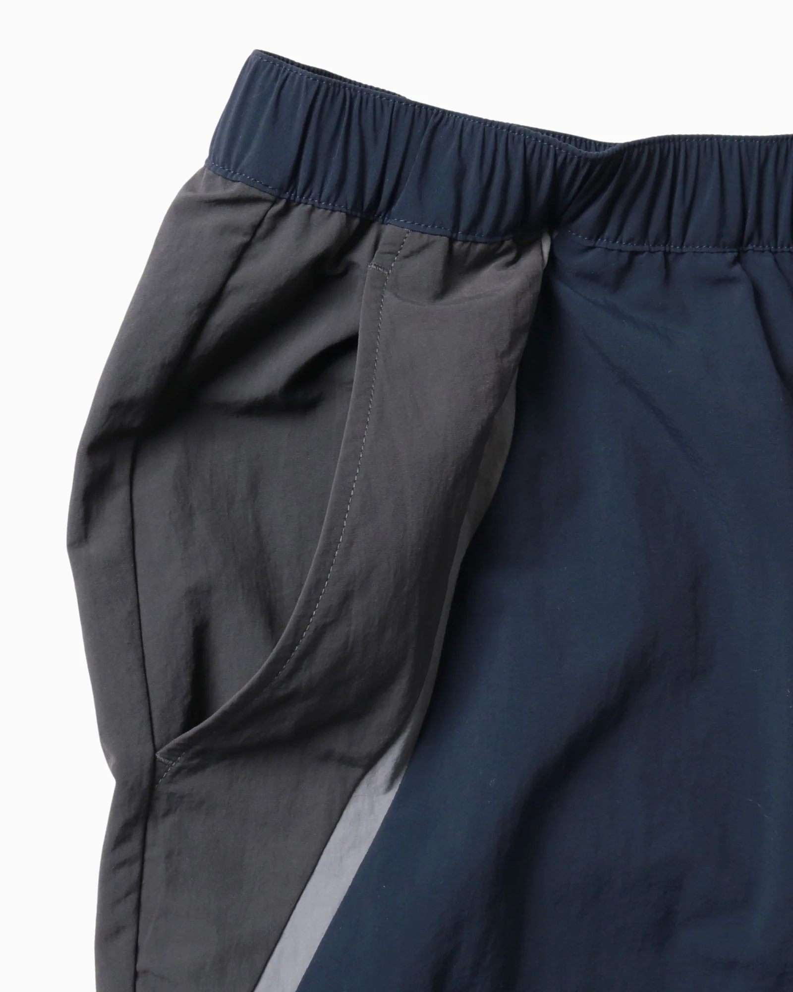 COLOR BLOCK WOVEN PANTS - Image 6